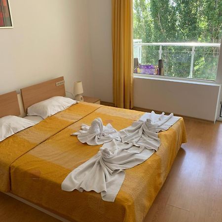 Mng Holiday Yassen Apartments Slântsjev Brjag Eksteriør bilde