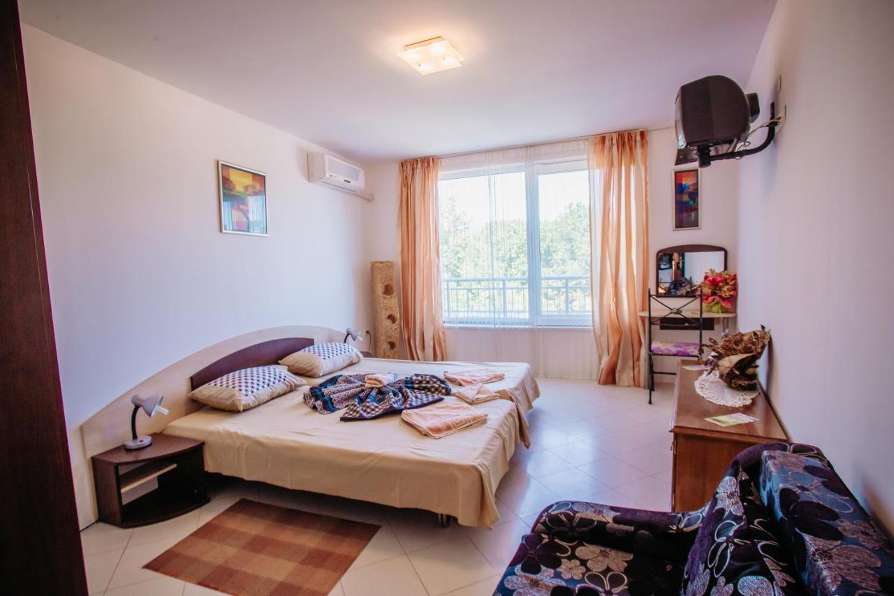 Mng Holiday Yassen Apartments Slântsjev Brjag Eksteriør bilde